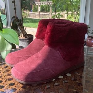 Vionic Maizie Red Suede & Faux Fur Boot